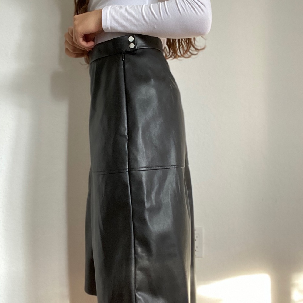 Leather black skirt